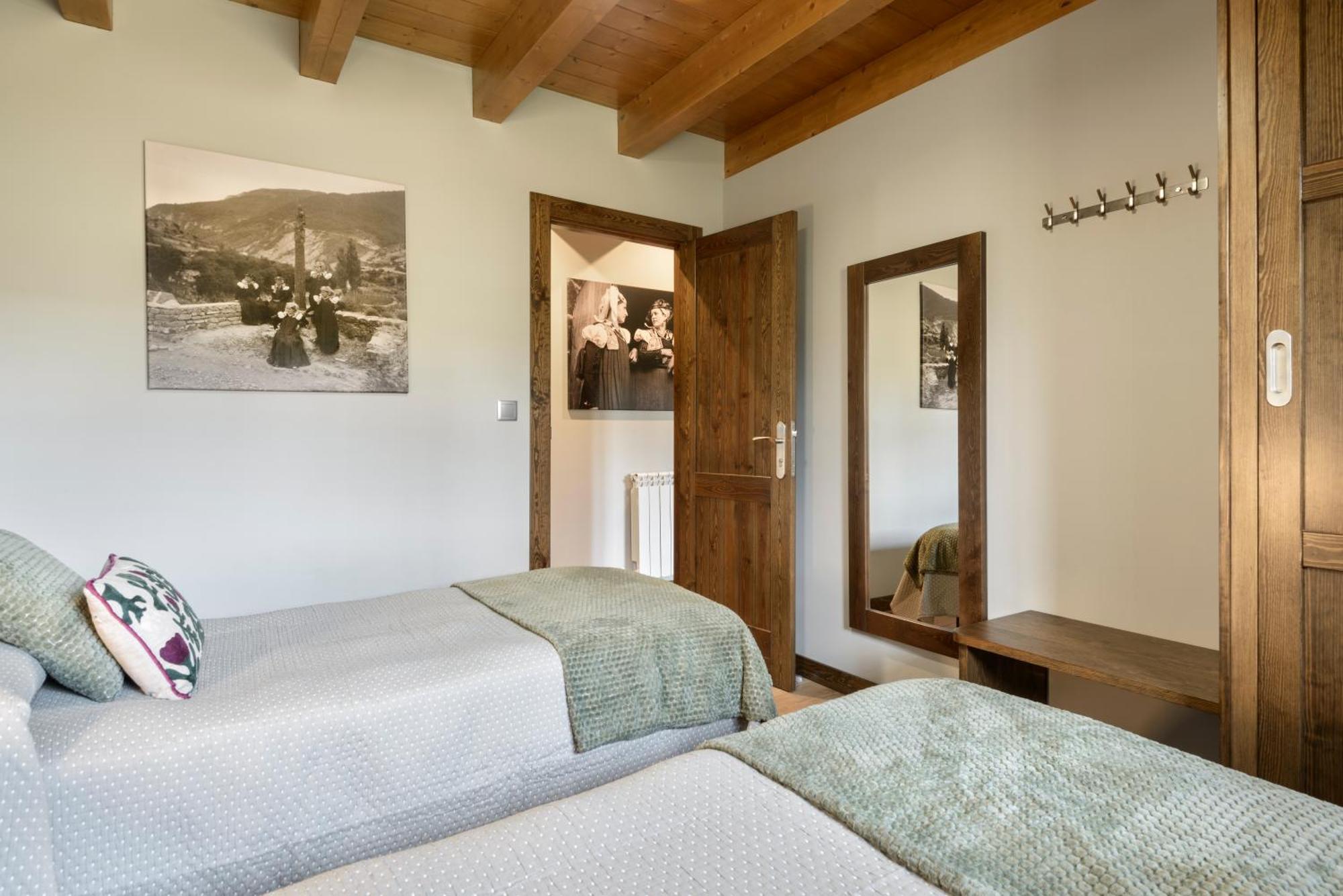 Ferienwohnung Casa Otal Jaca Exterior foto